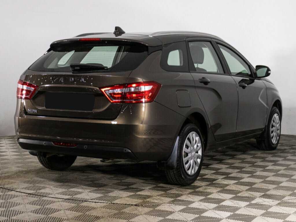 Lada (ВАЗ) Vesta 2021 года с пробегом. Фото: #4