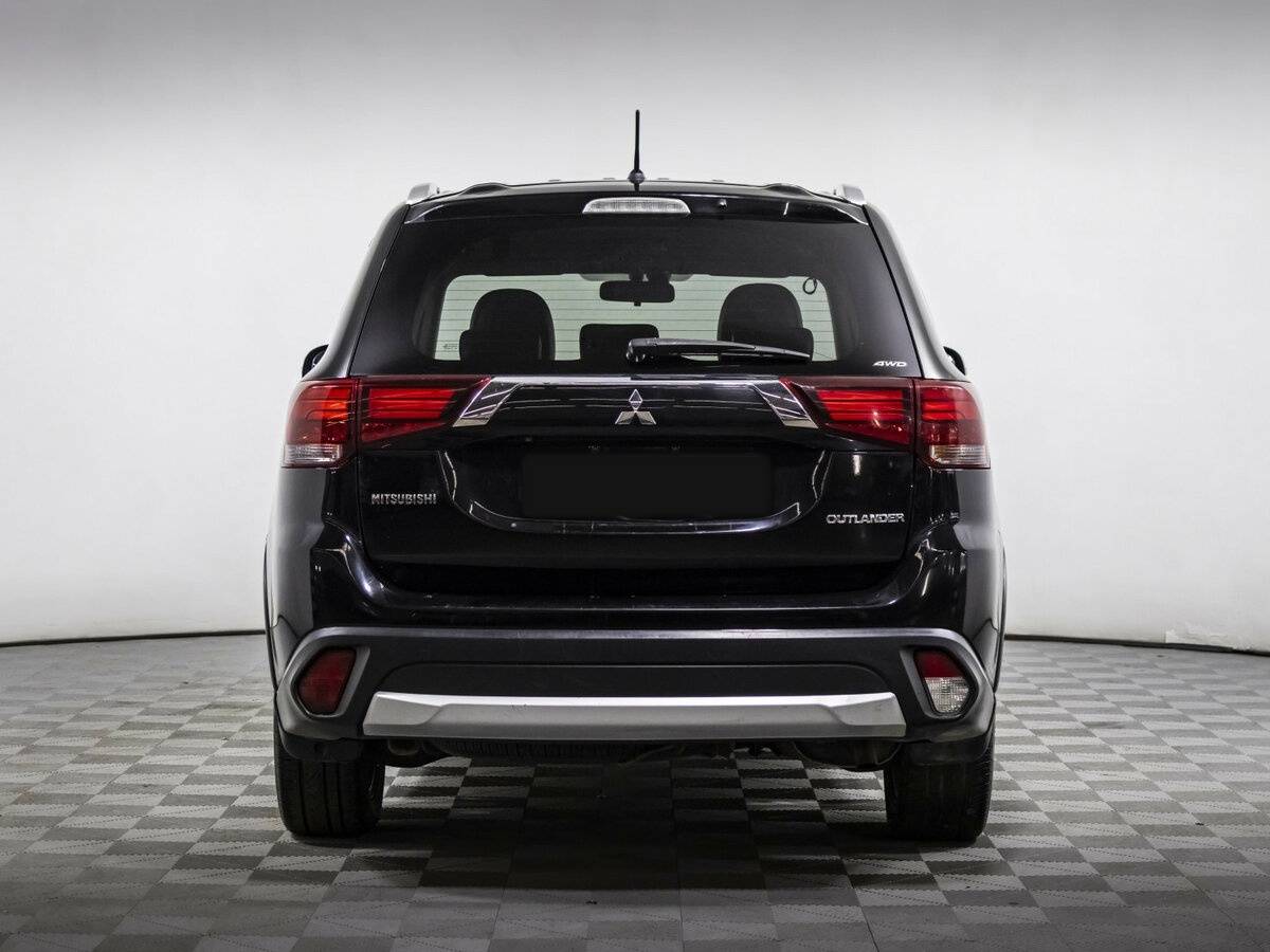 Mitsubishi Outlander 2015 года с пробегом. Фото: #4