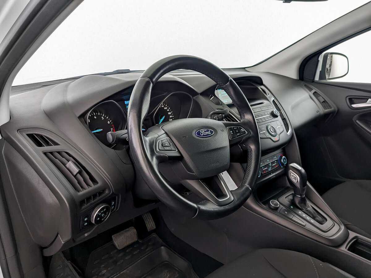 Ford Focus 2018 года с пробегом. Фото: #13