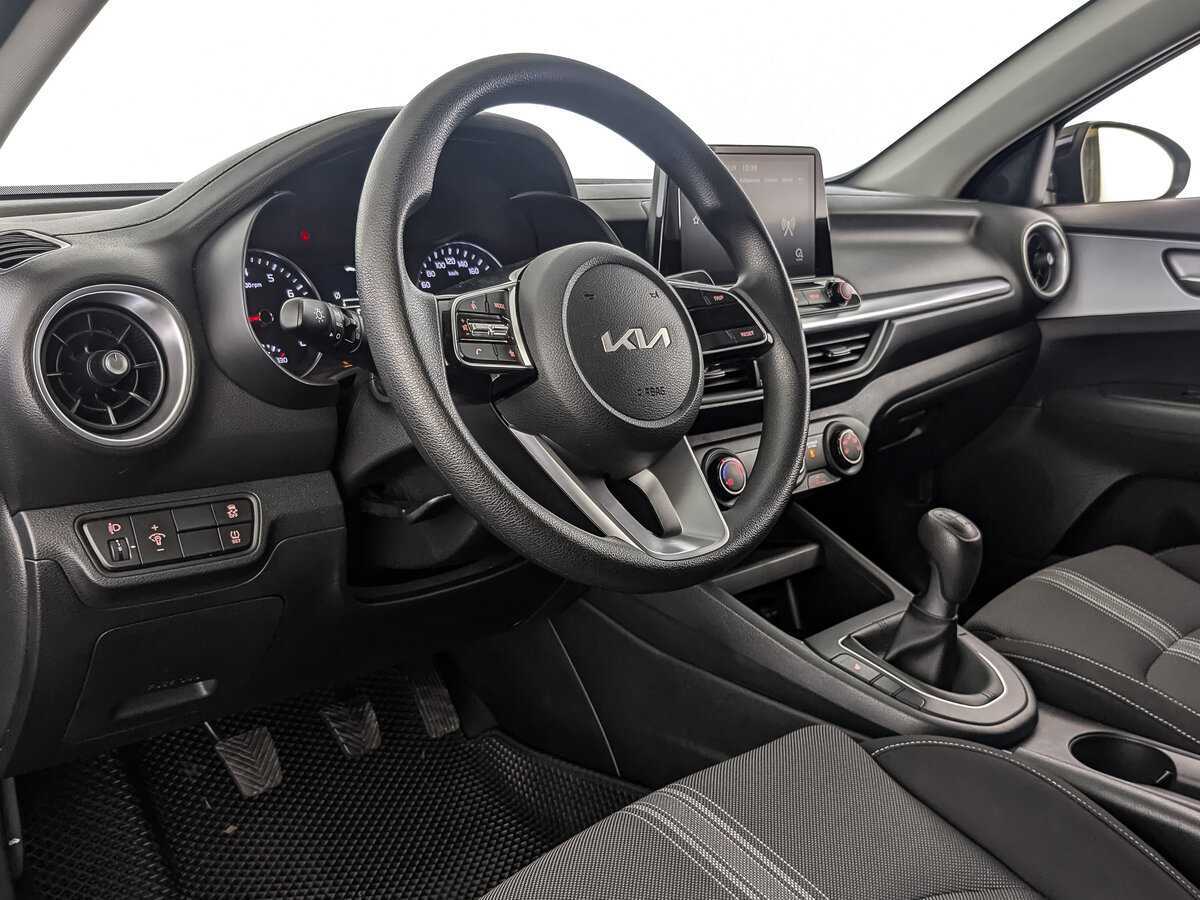 Kia Cerato 2022 года с пробегом. Фото: #14