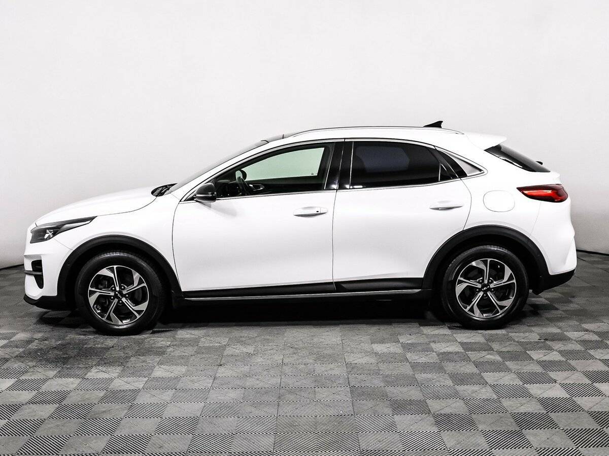 Kia XCeed 2021 года с пробегом. Фото: #7