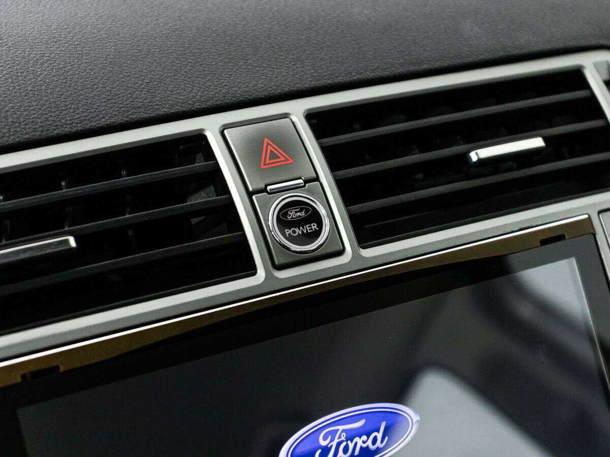 Ford Kuga 2012 года с пробегом. Фото: #15