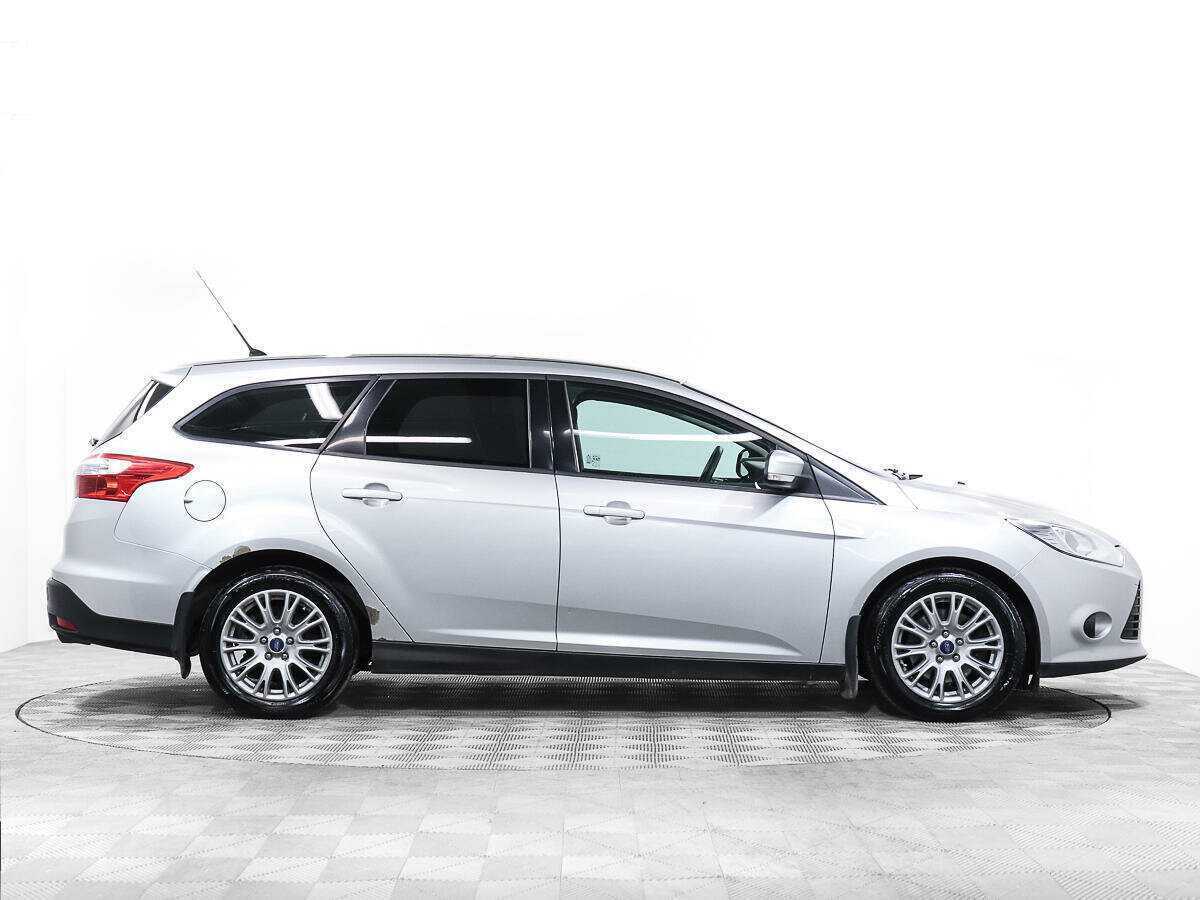 Ford Focus 2013 года с пробегом. Фото: #2