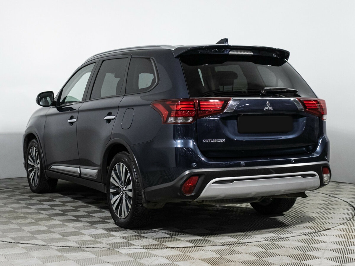 Mitsubishi Outlander 2020 года с пробегом. Фото: #5