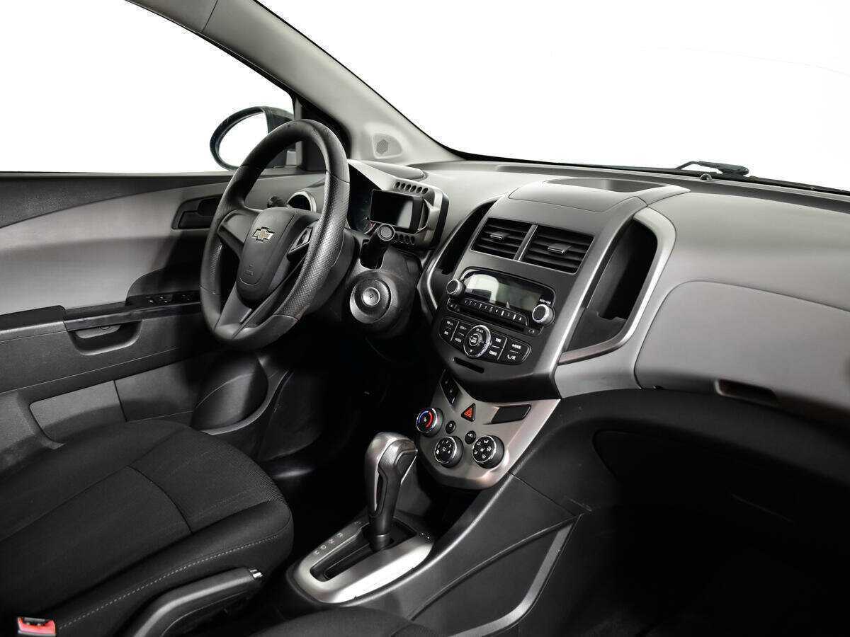 Chevrolet Aveo 2014 года с пробегом. Фото: #8