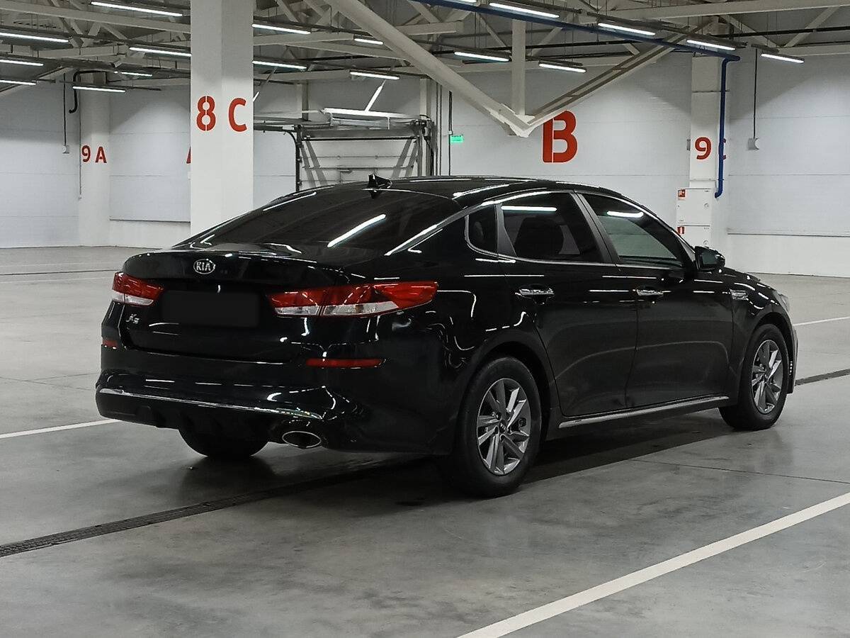 Kia K5 2019 года с пробегом. Фото: #4