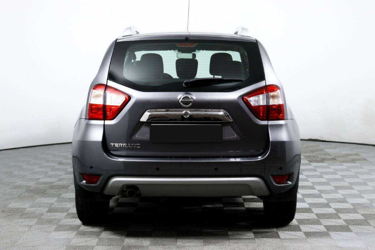 Nissan Terrano 2018 года с пробегом. Фото: #5