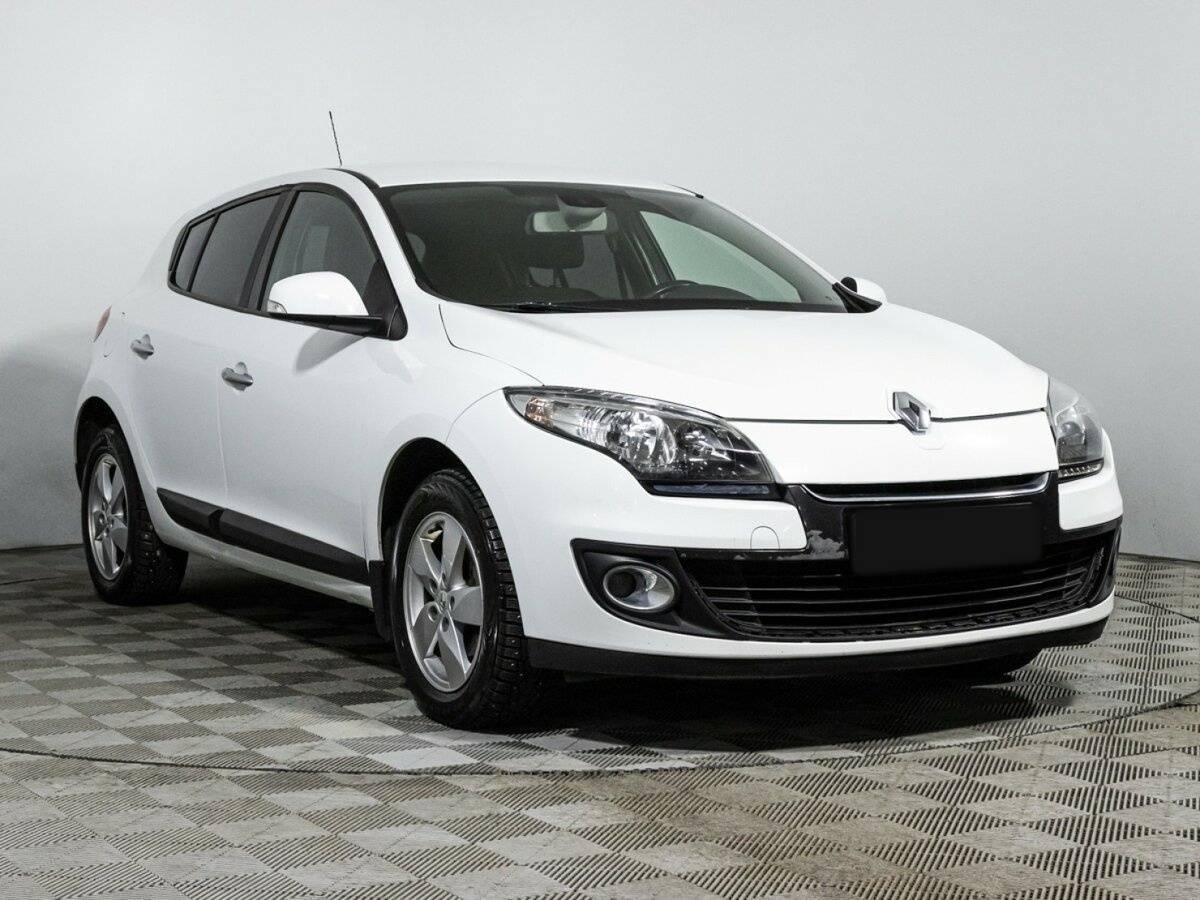 Renault Megane 2013 года с пробегом. Фото: #2