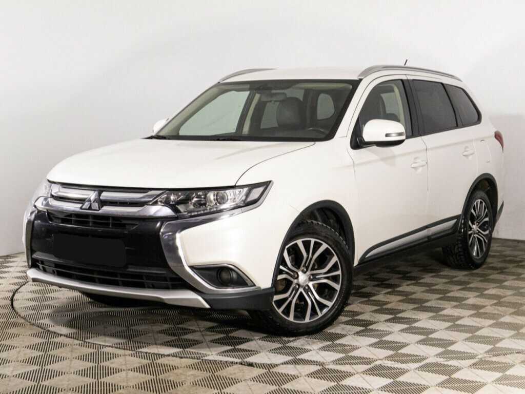 Mitsubishi Outlander 2016 года с пробегом. Фото: #0