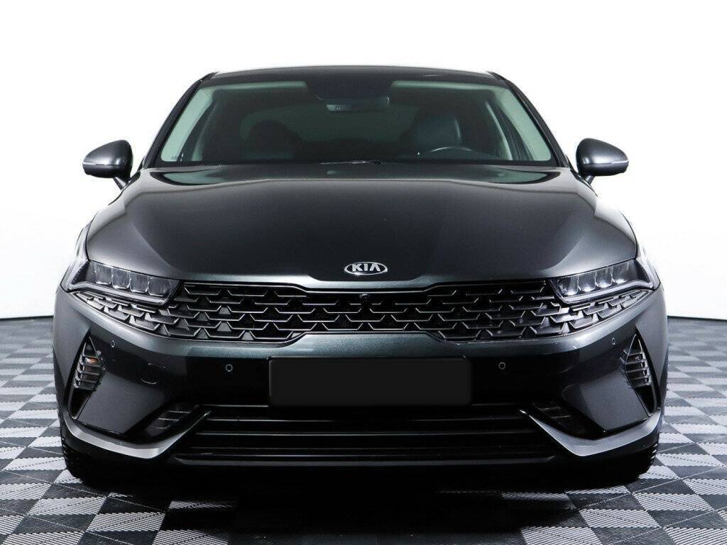 Kia K5 2020 года с пробегом. Фото: #1