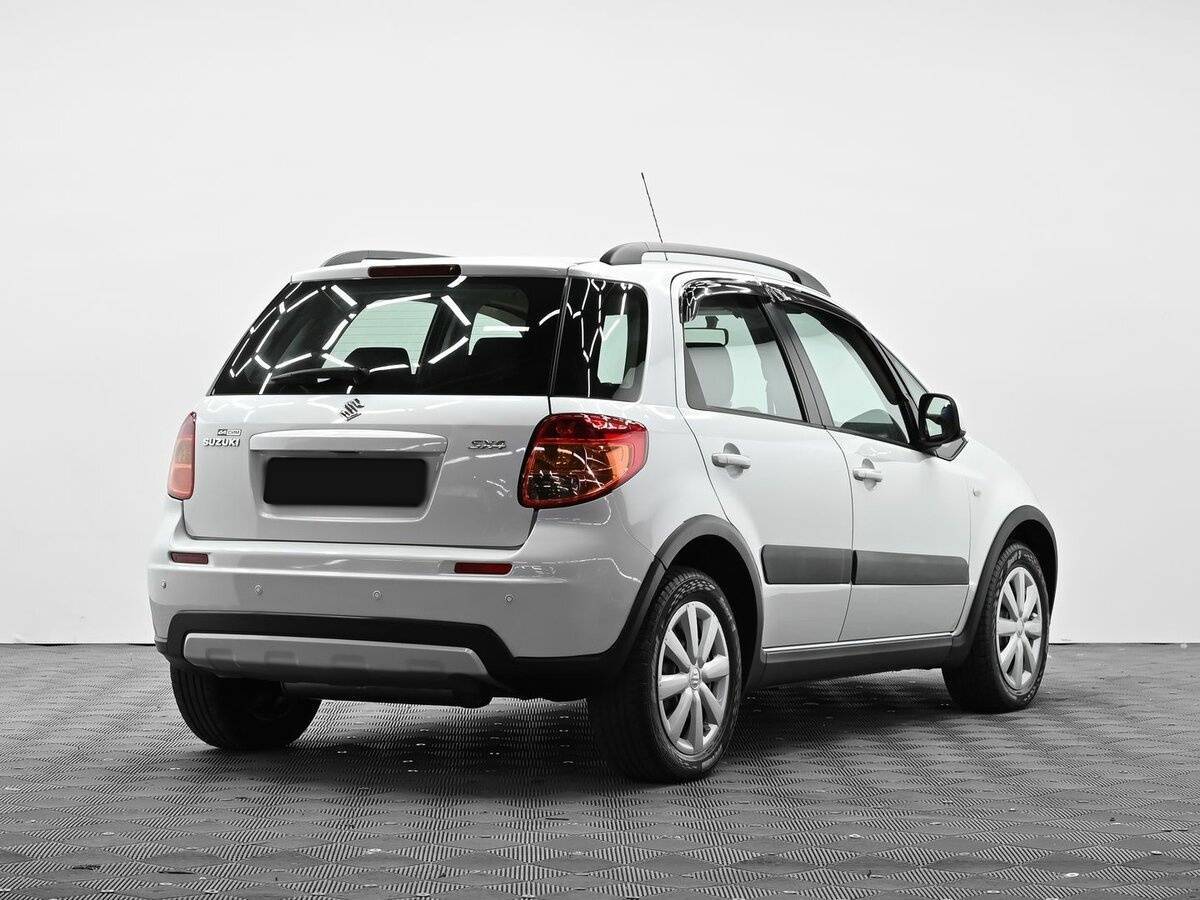 Suzuki SX4 2013 года с пробегом. Фото: #3