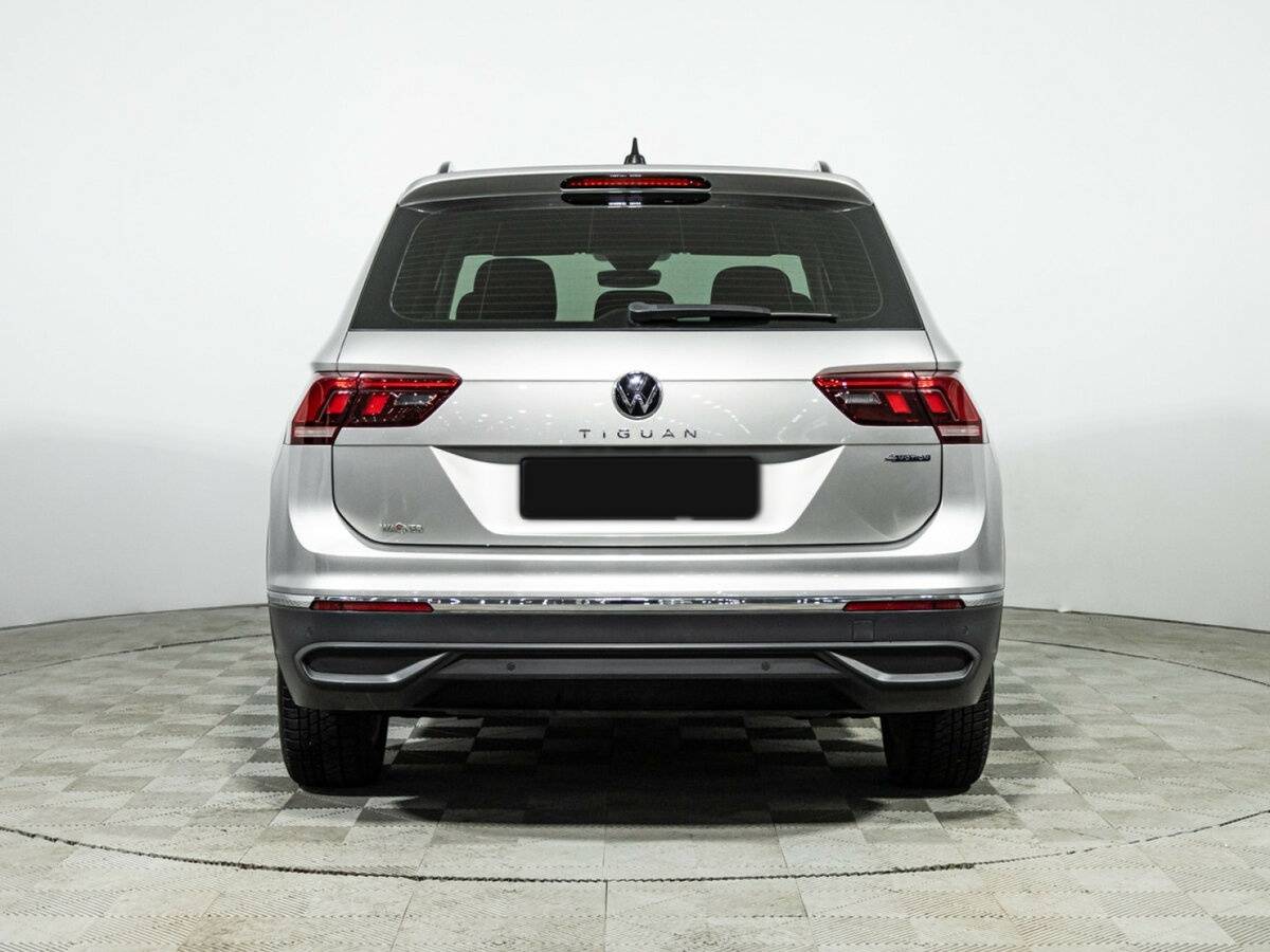 Volkswagen Tiguan 2021 года с пробегом. Фото: #5