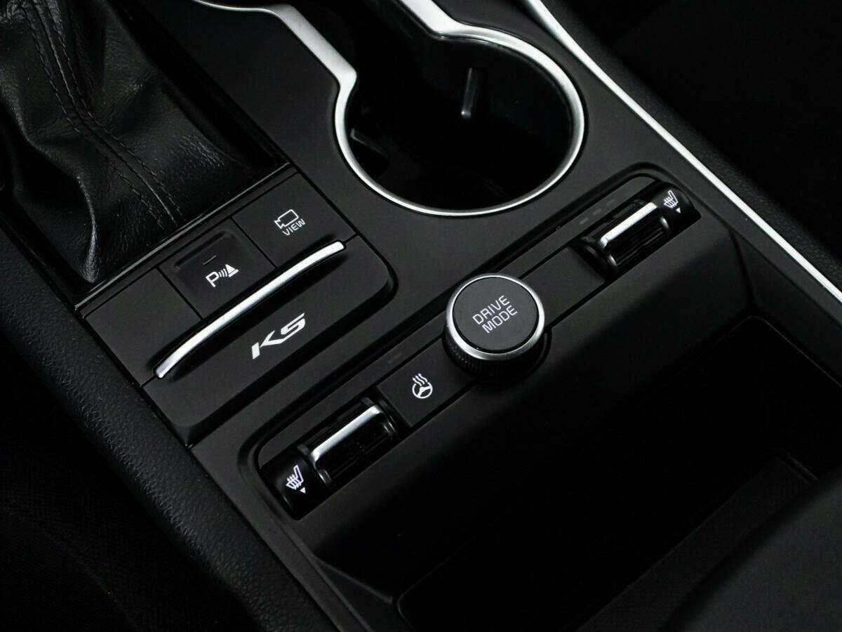Kia K5 2021 года с пробегом. Фото: #12