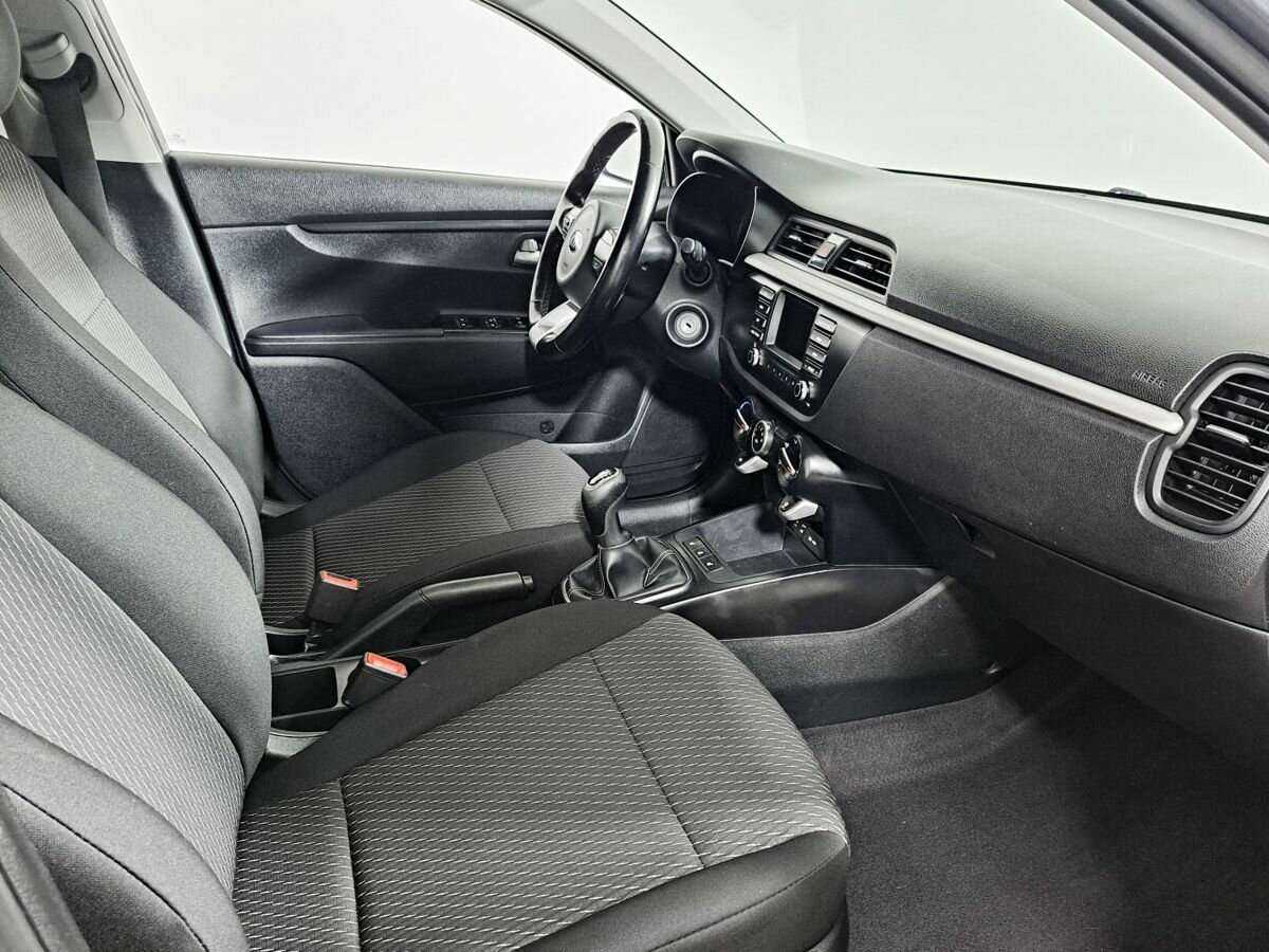 Kia Rio 2018 года с пробегом. Фото: #6