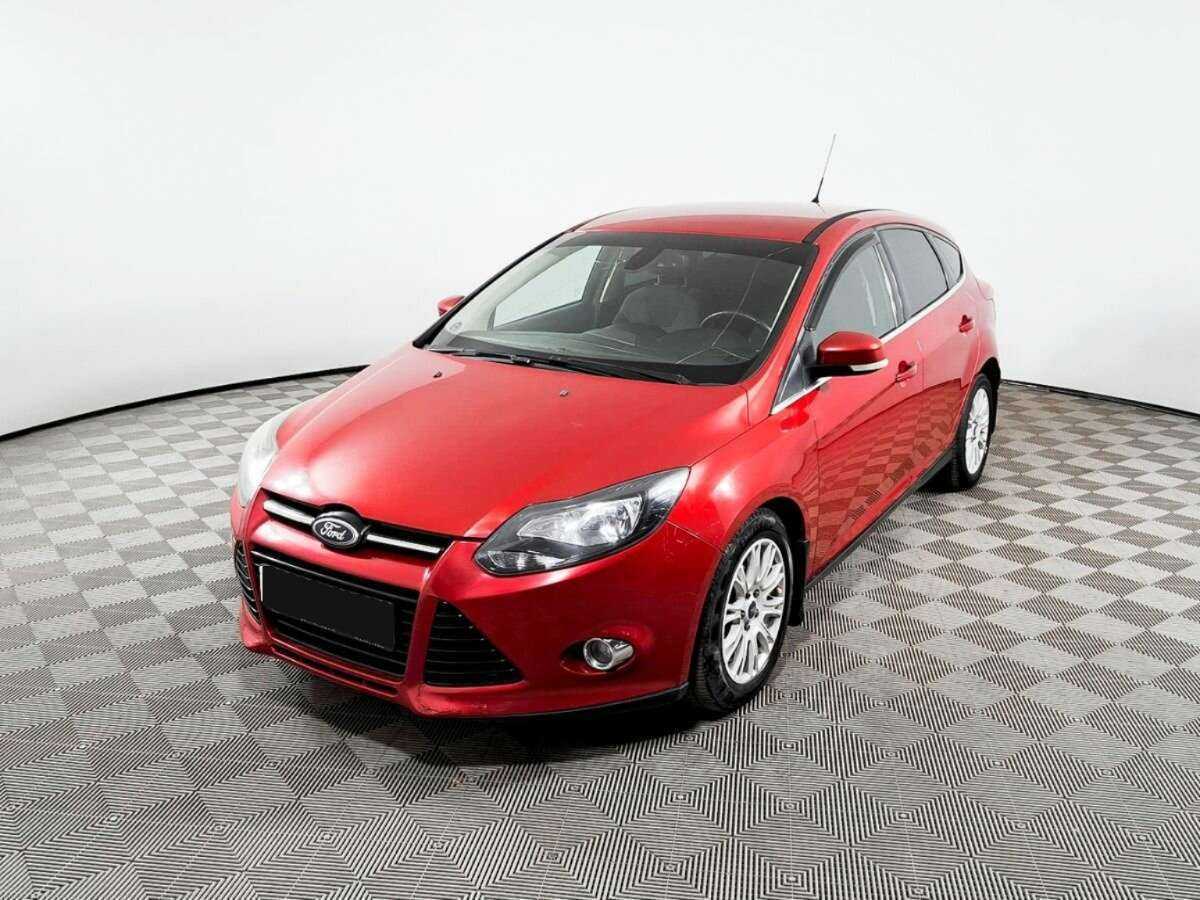 Ford Focus 2012 года с пробегом. Посмотреть фото
