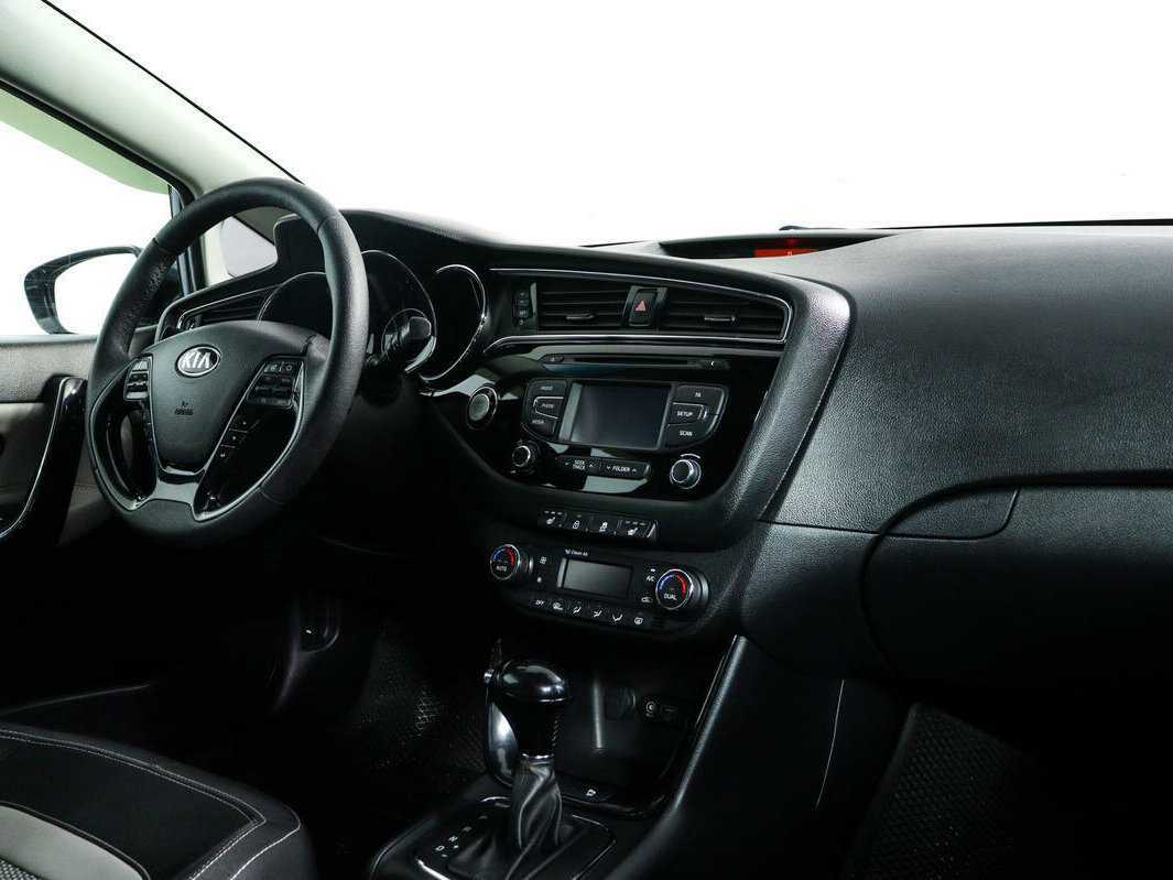 Kia Ceed 2015 года с пробегом. Фото: #8