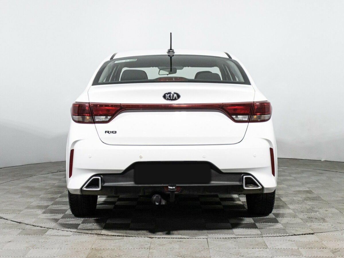 Kia Rio 2021 года с пробегом. Фото: #5