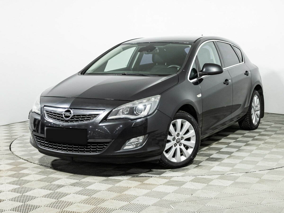 Opel Astra 2012 года с пробегом. Фото: #0