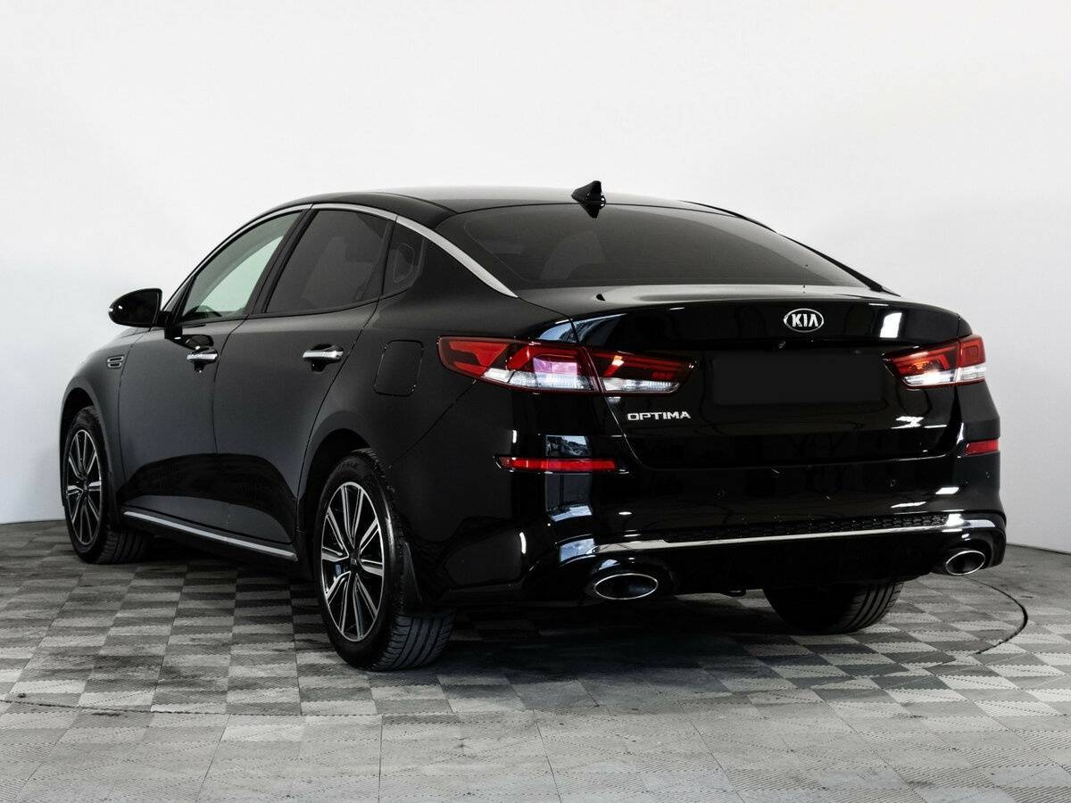 Kia Optima 2018 года с пробегом. Фото: #5