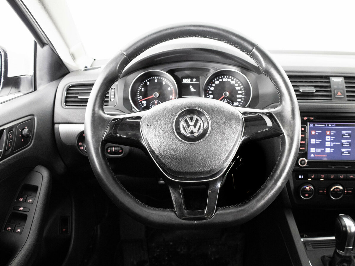 Volkswagen Jetta 2016 года с пробегом. Фото: #7