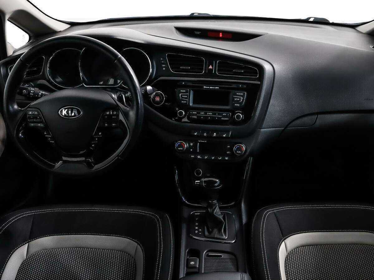 Kia Ceed 2013 года с пробегом. Фото: #12