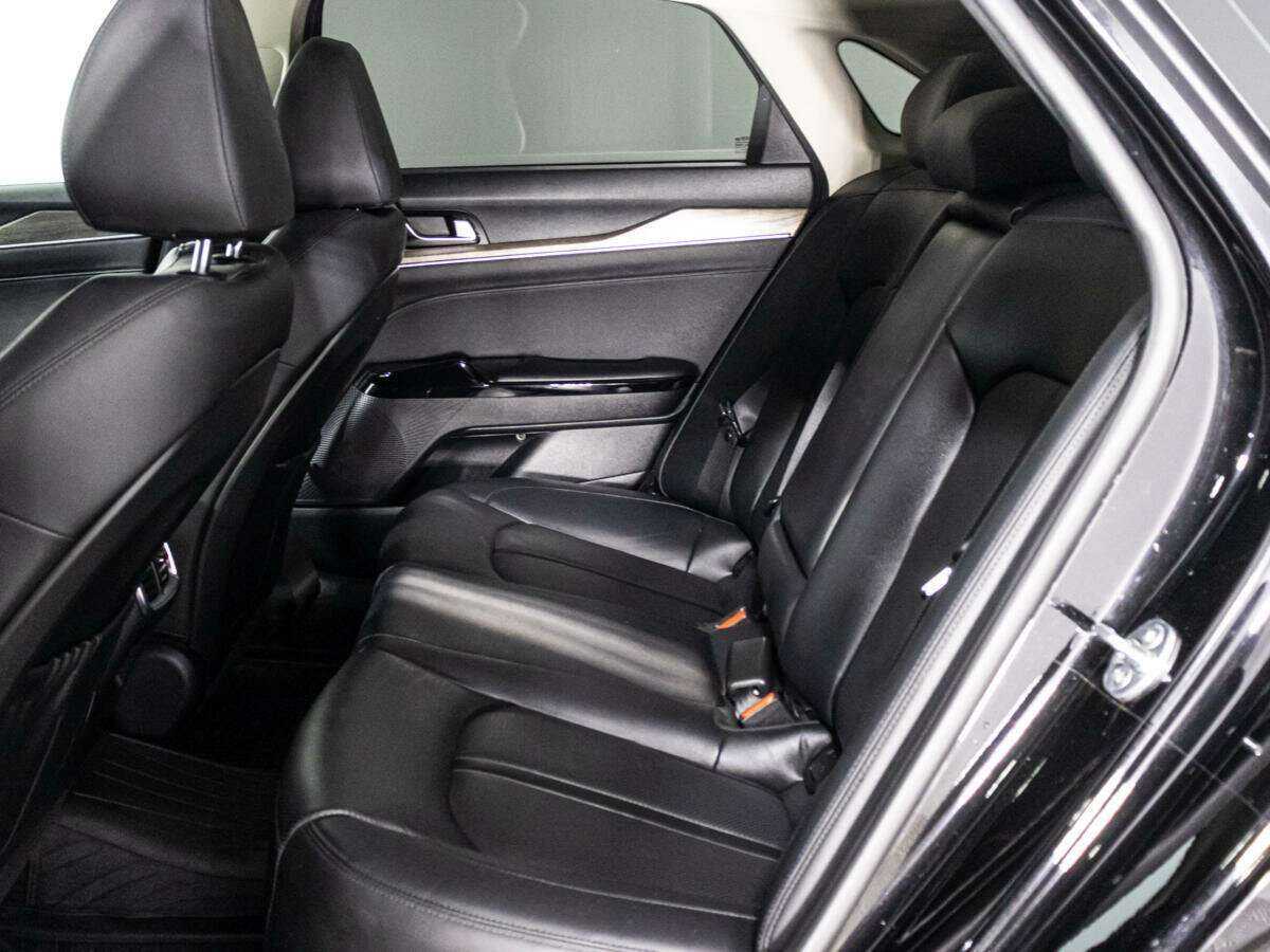 Kia K5 2020 года с пробегом. Фото: #9