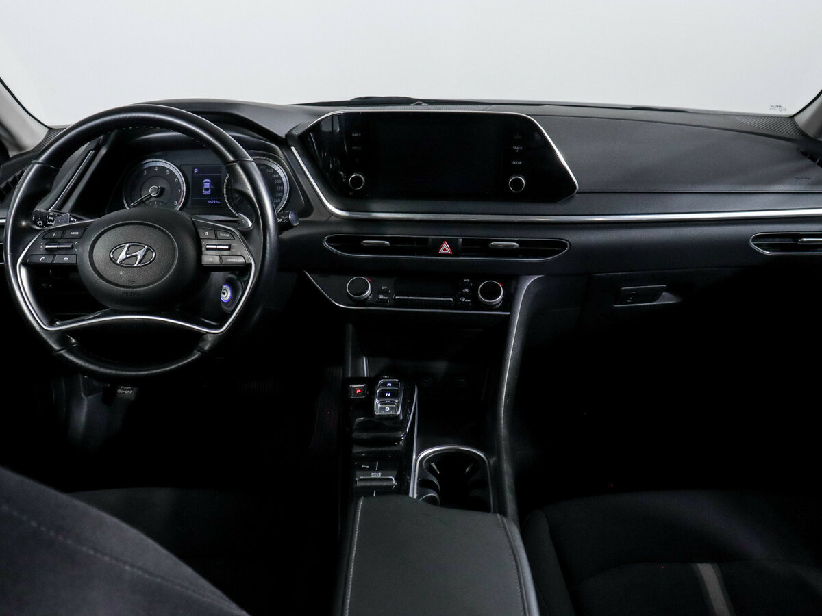 Hyundai Sonata 2020 года с пробегом. Фото: #11