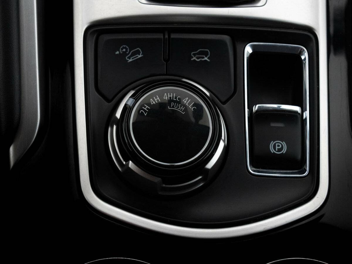 Mitsubishi Pajero Sport 2019 года с пробегом. Фото: #14