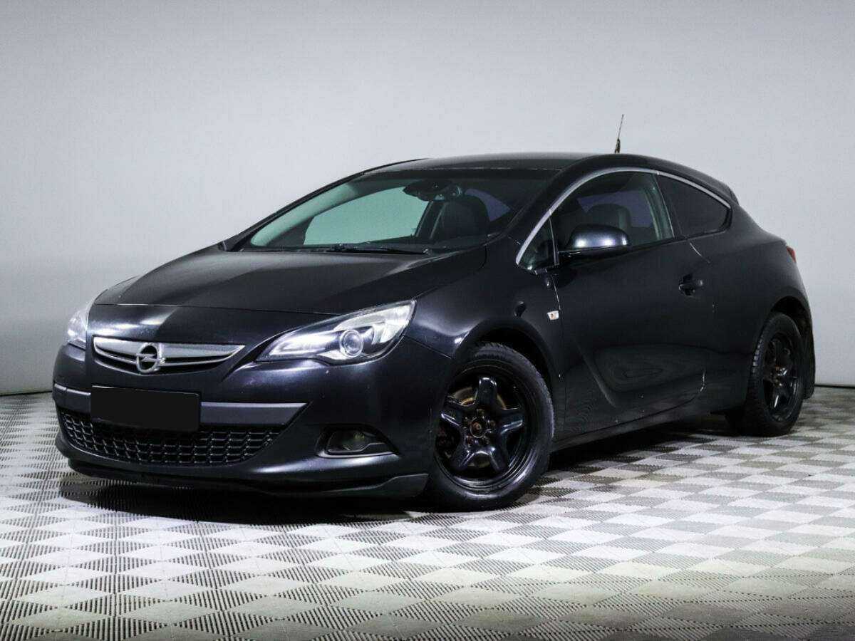 Opel Astra 2013 года с пробегом. Посмотреть фото