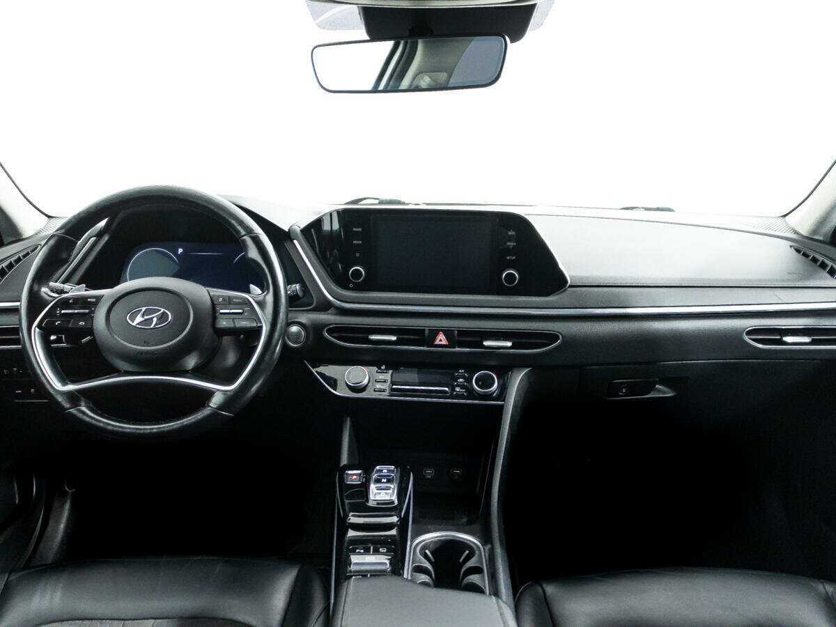 Hyundai Sonata 2019 года с пробегом. Фото: #12