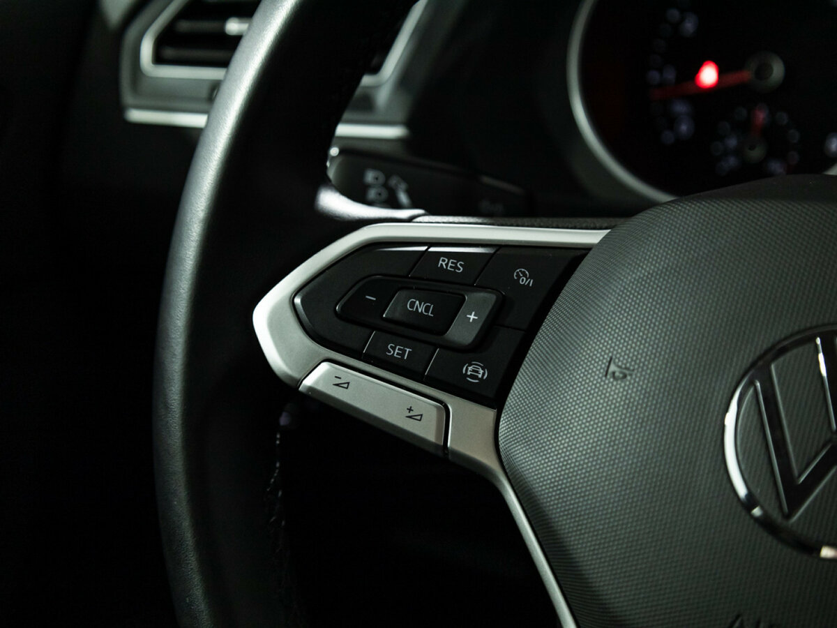 Volkswagen Tiguan 2021 года с пробегом. Фото: #14