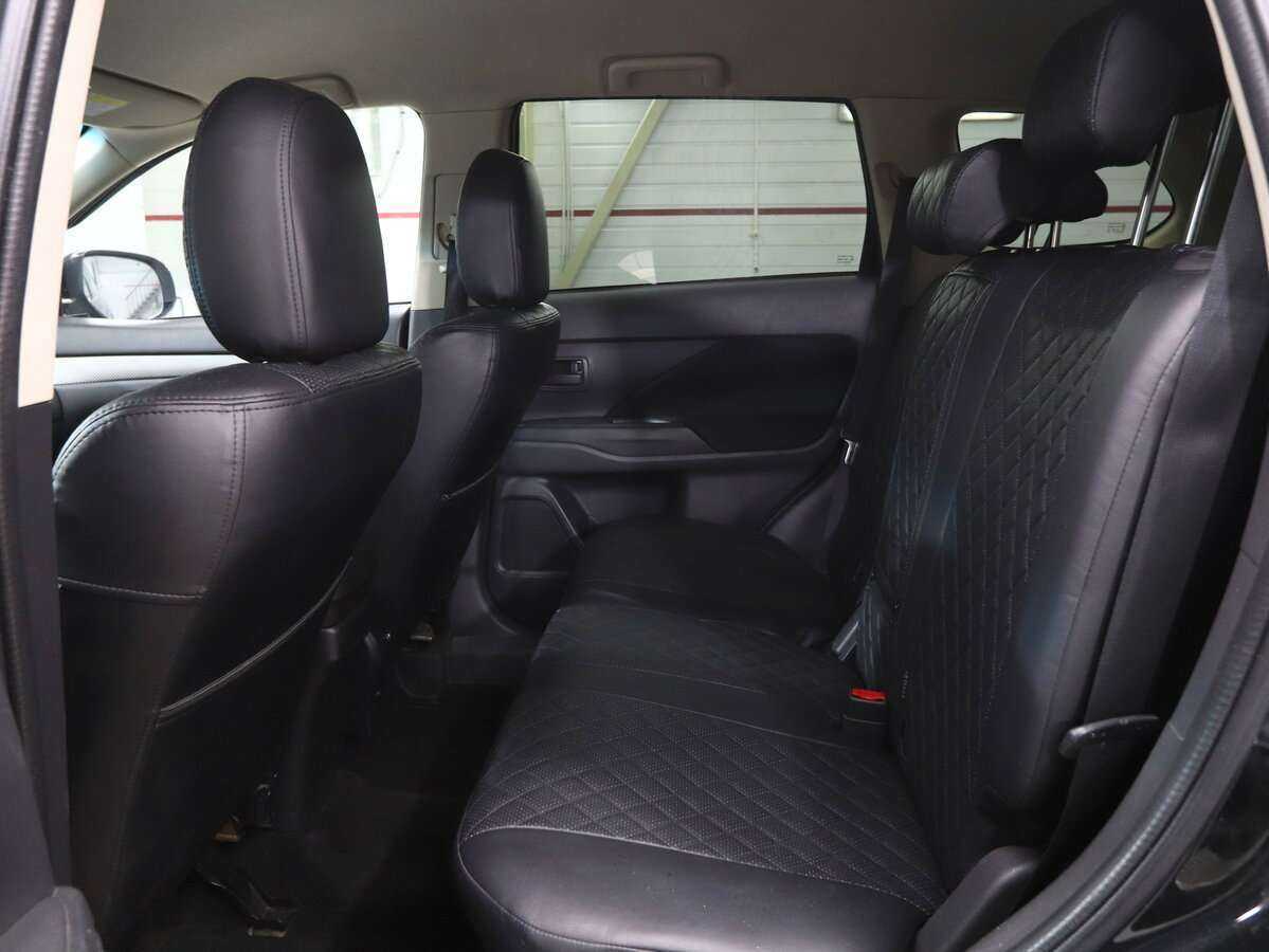 Mitsubishi Outlander 2013 года с пробегом. Фото: #9