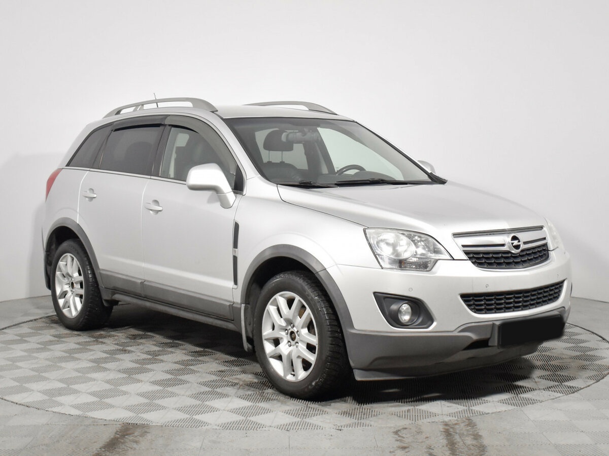 Opel Antara 2013 года с пробегом. Фото: #2
