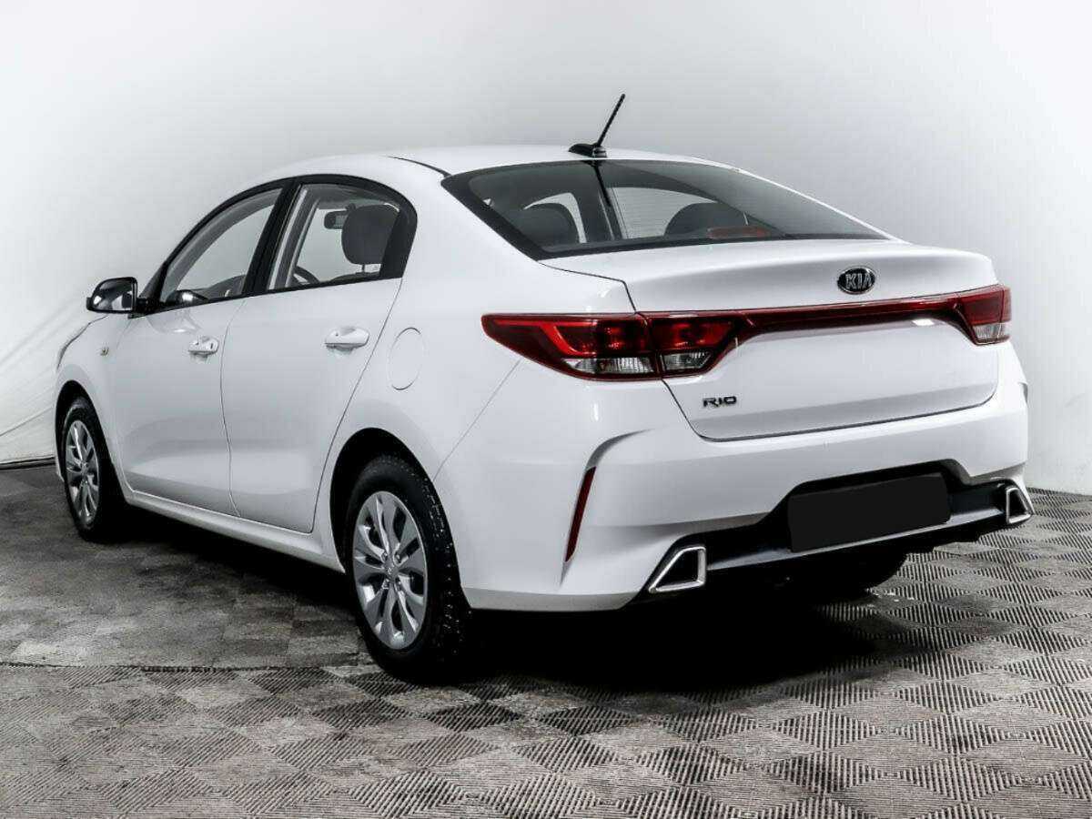 Kia Rio 2021 года с пробегом. Фото: #5