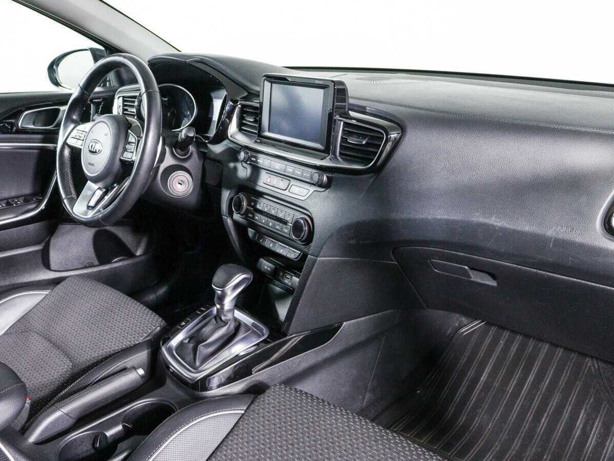 Kia Ceed 2018 года с пробегом. Фото: #8