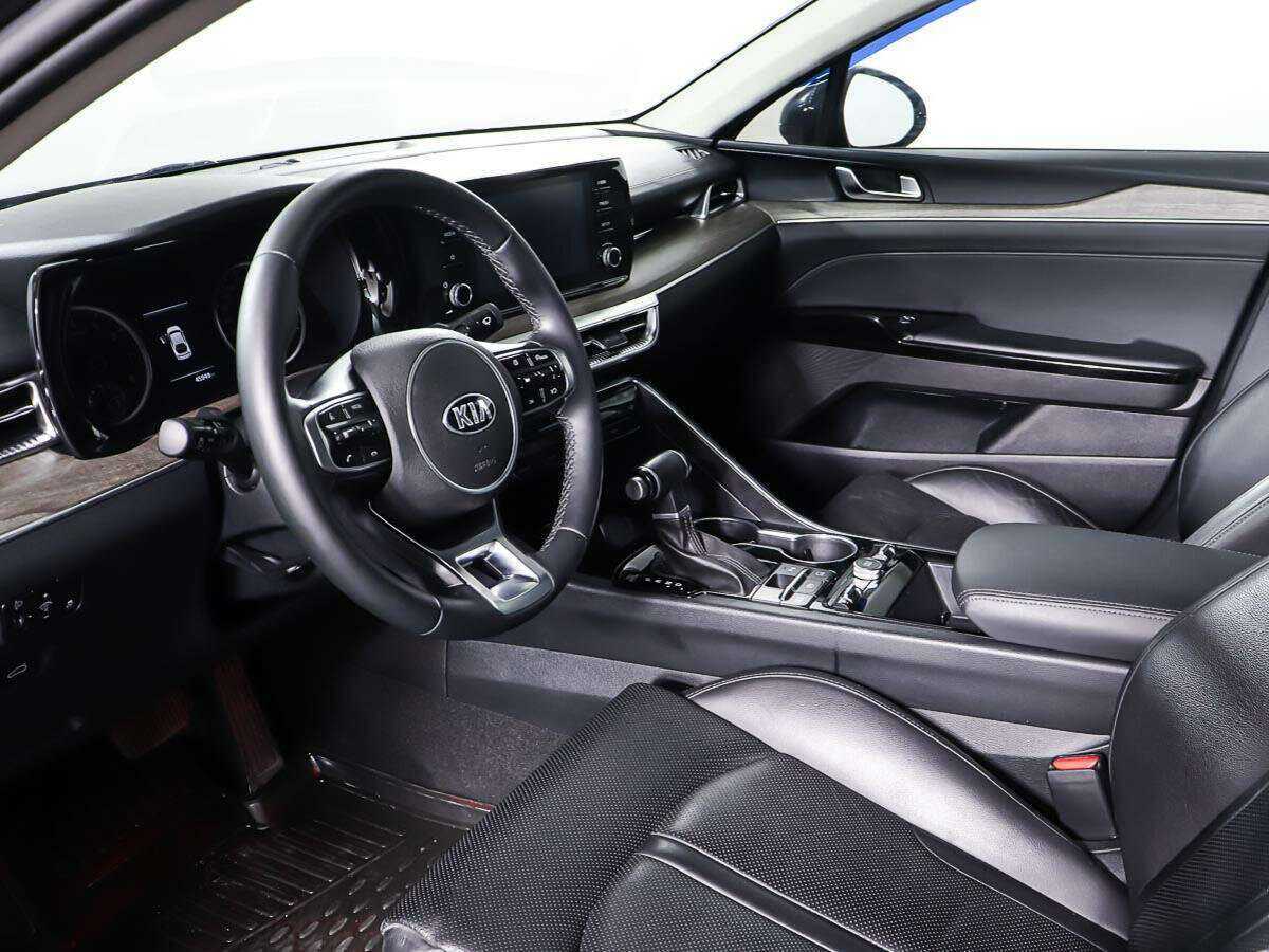 Kia K5 2021 года с пробегом. Фото: #12