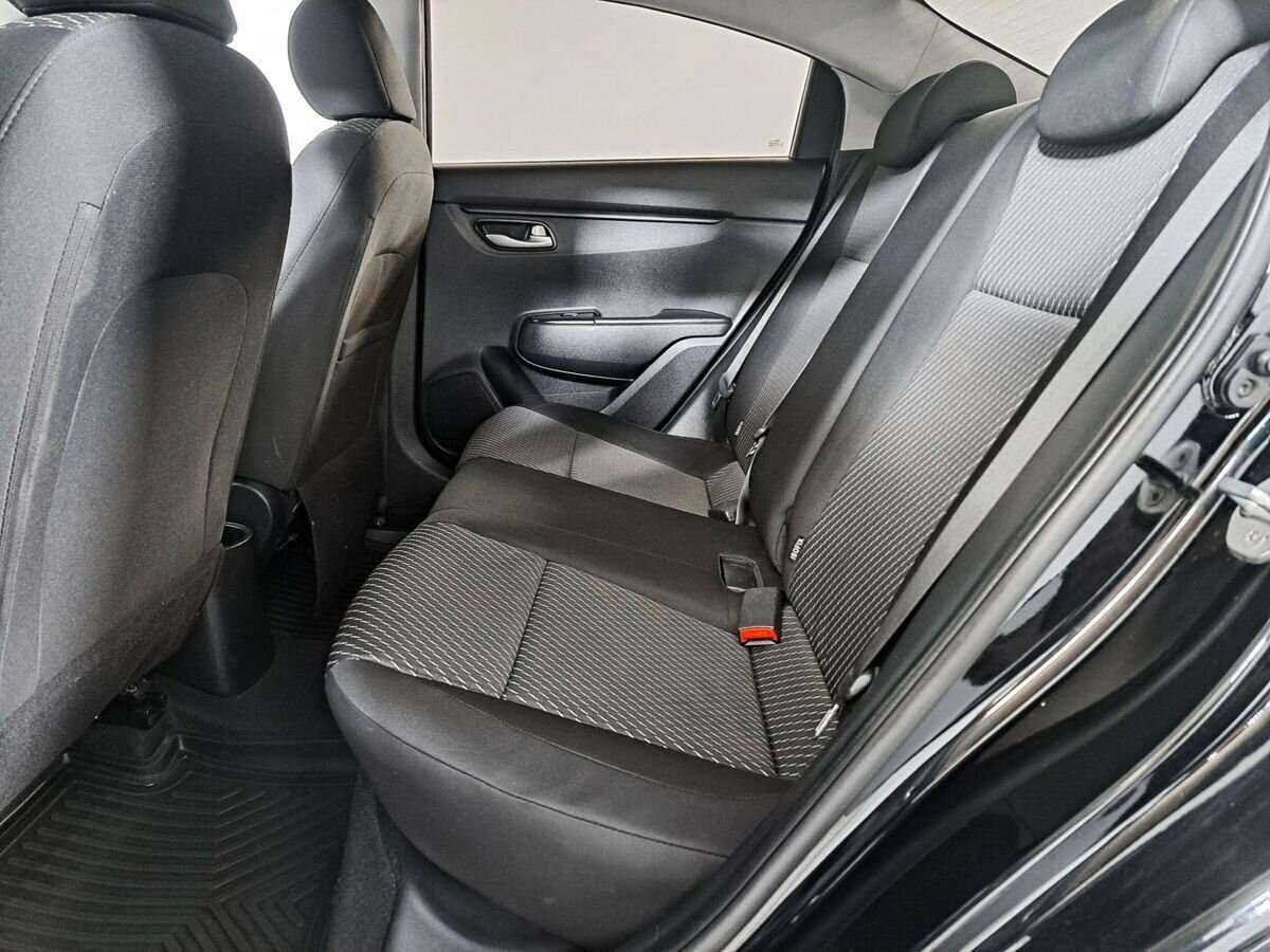 Kia Rio 2017 года с пробегом. Фото: #9