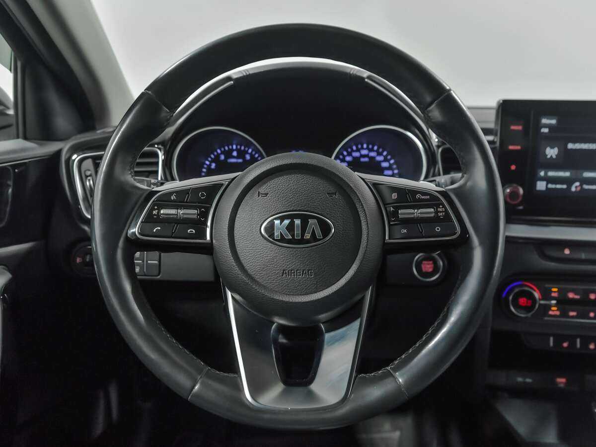 Kia Ceed 2020 года с пробегом. Фото: #8