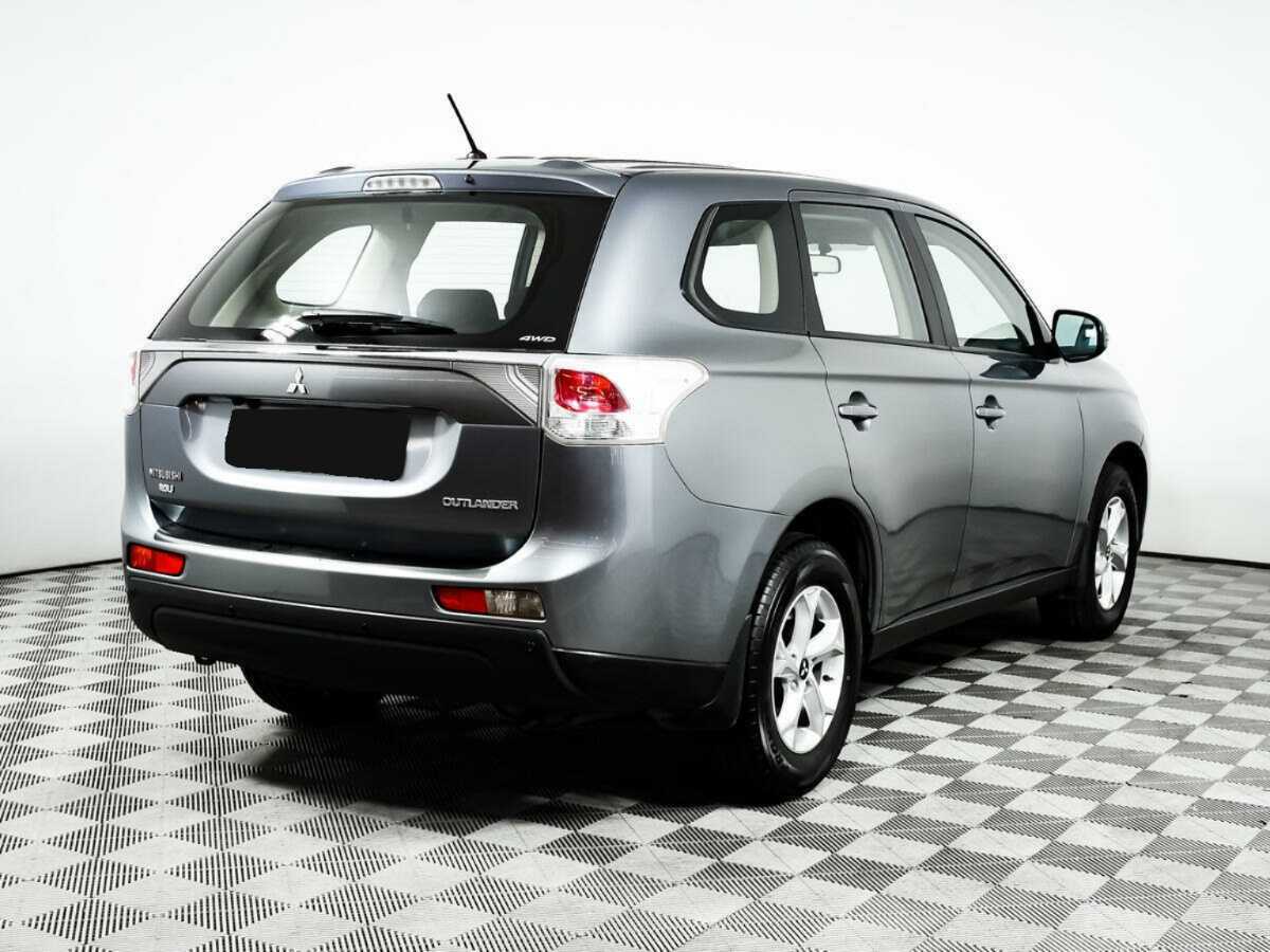 Mitsubishi Outlander 2013 года с пробегом. Фото: #4