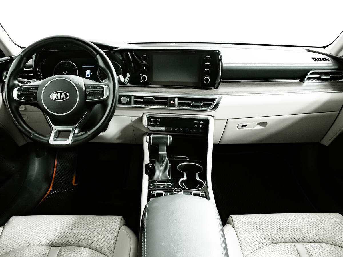 Kia K5 2020 года с пробегом. Фото: #9