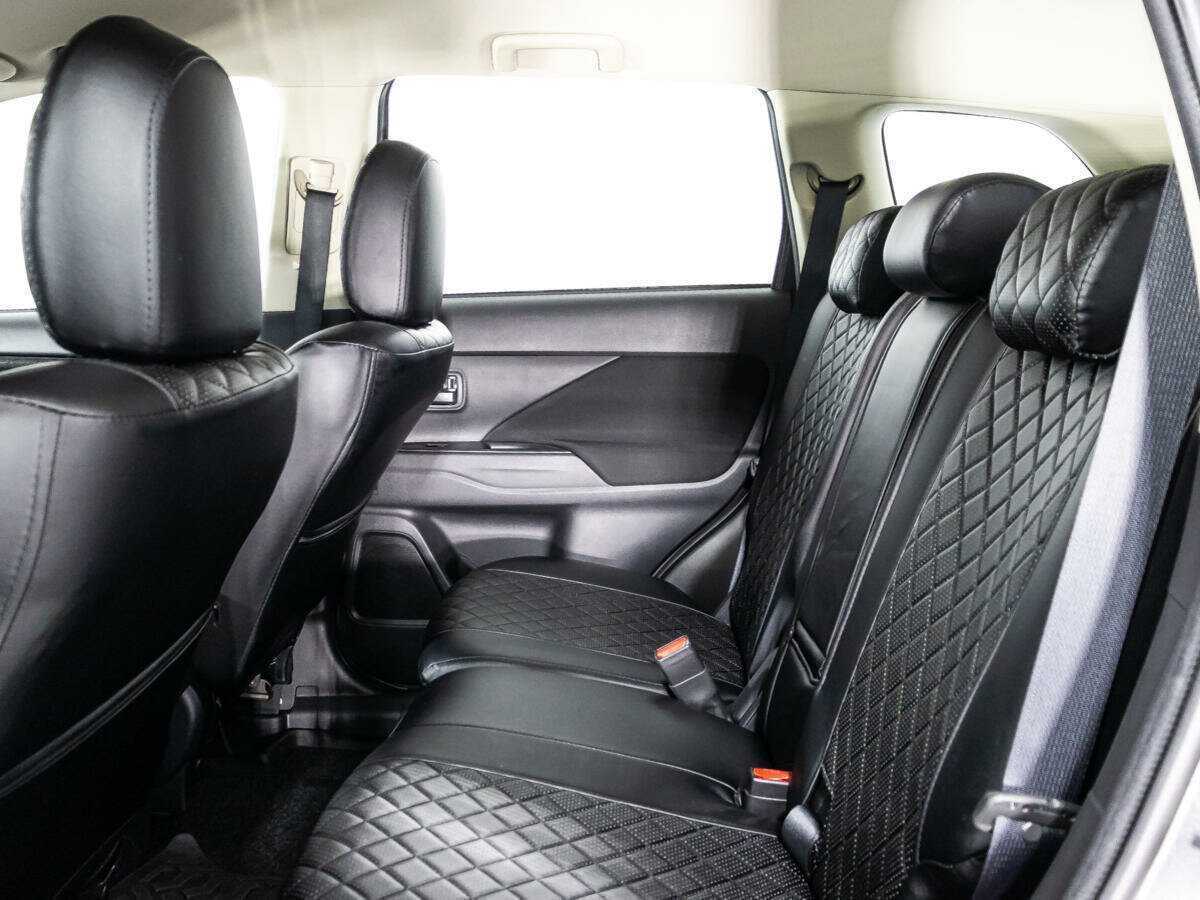 Mitsubishi Outlander 2021 года с пробегом. Фото: #7