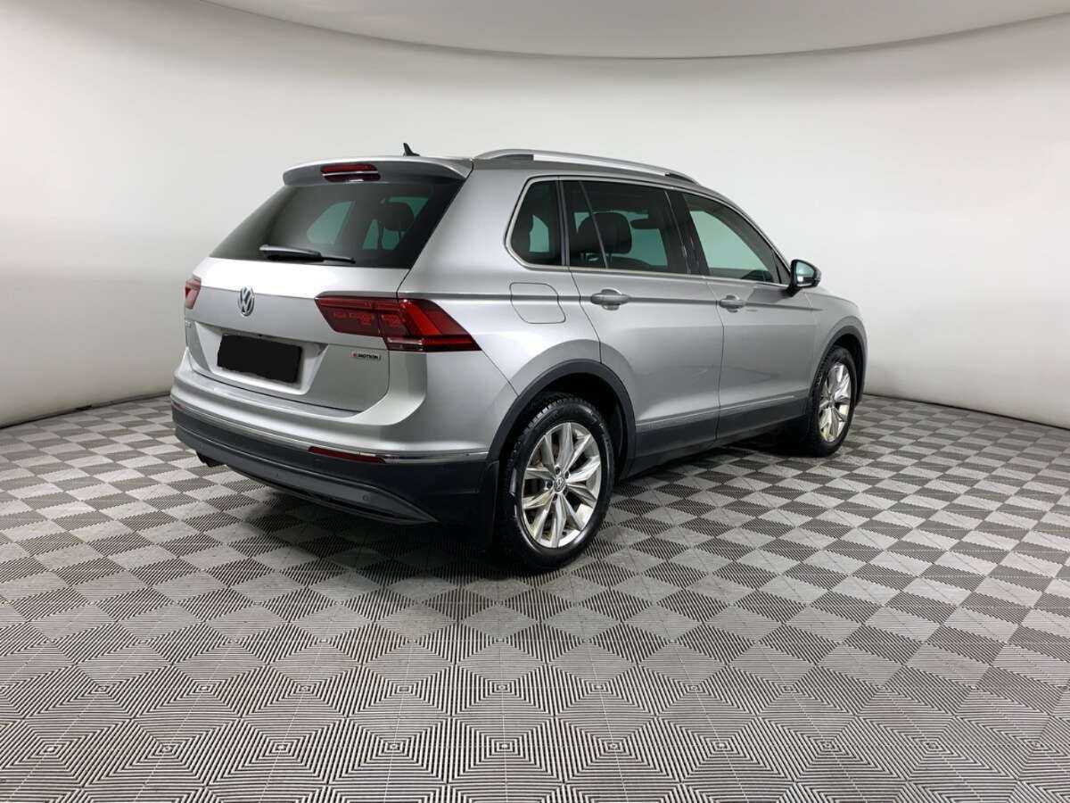 Volkswagen Tiguan 2018 года с пробегом. Фото: #3