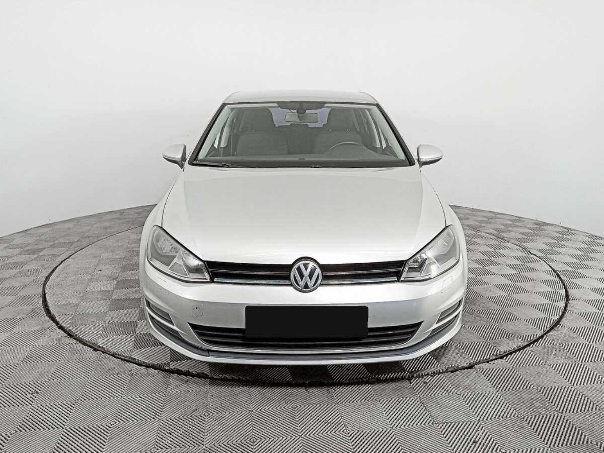 Volkswagen Golf 2013 года с пробегом. Фото: #1