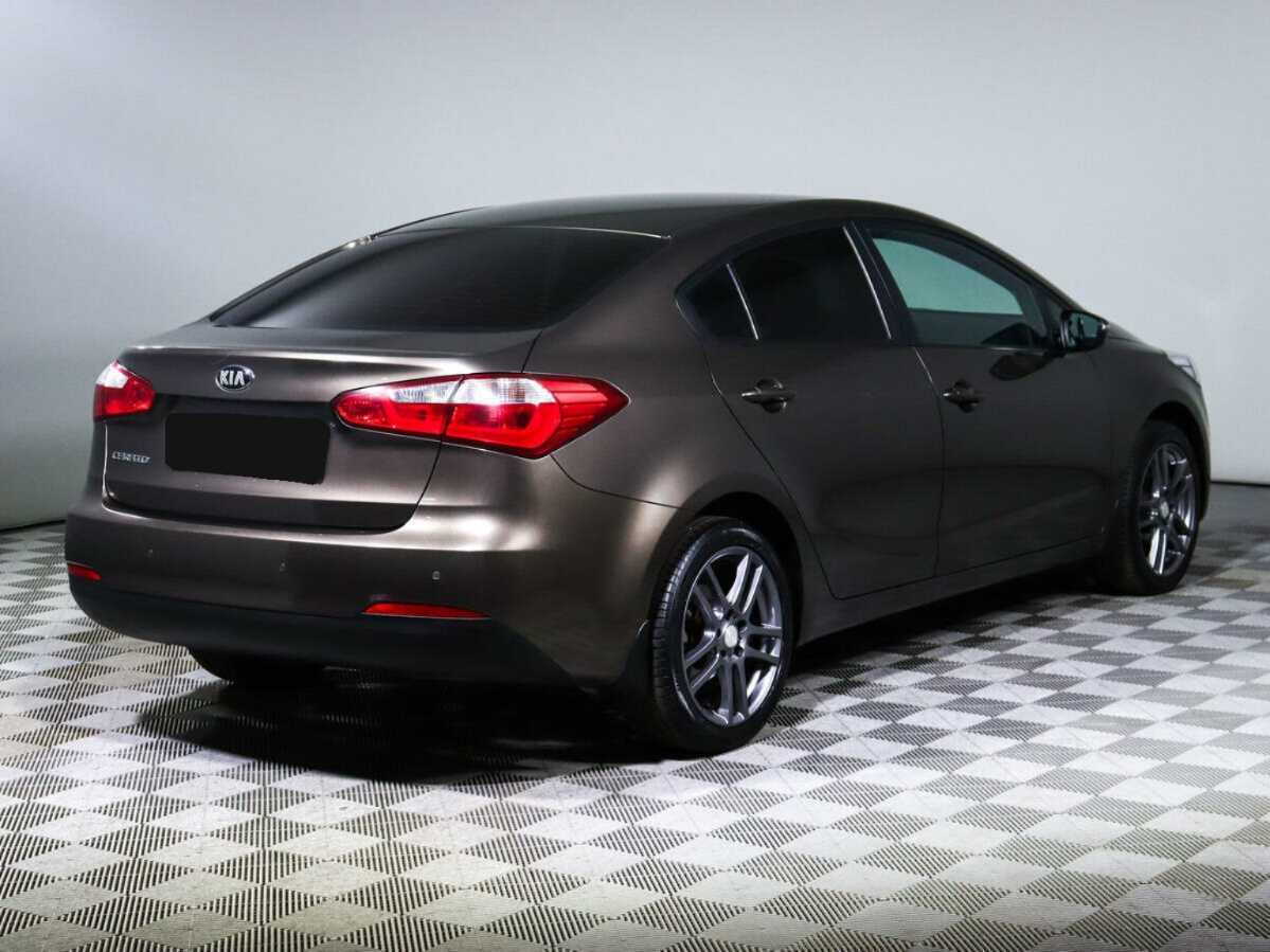 Kia Cerato 2015 года с пробегом. Фото: #4