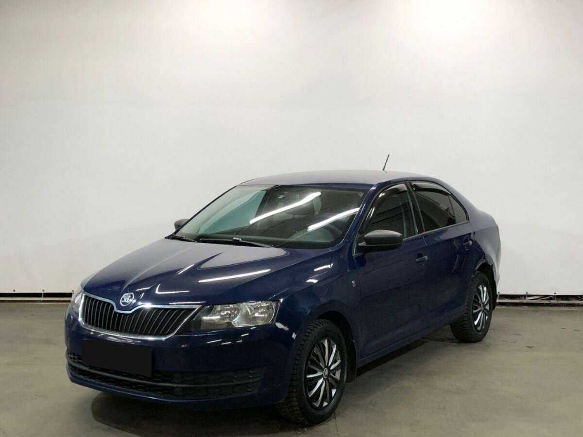 Skoda Rapid 2015 года с пробегом. Посмотреть фото