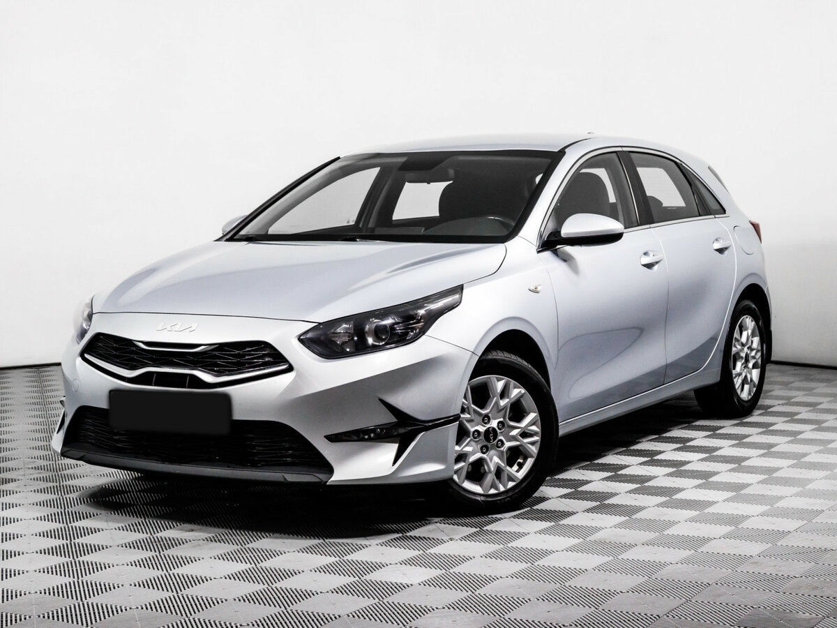 Kia Ceed 2022 года с пробегом. Посмотреть фото