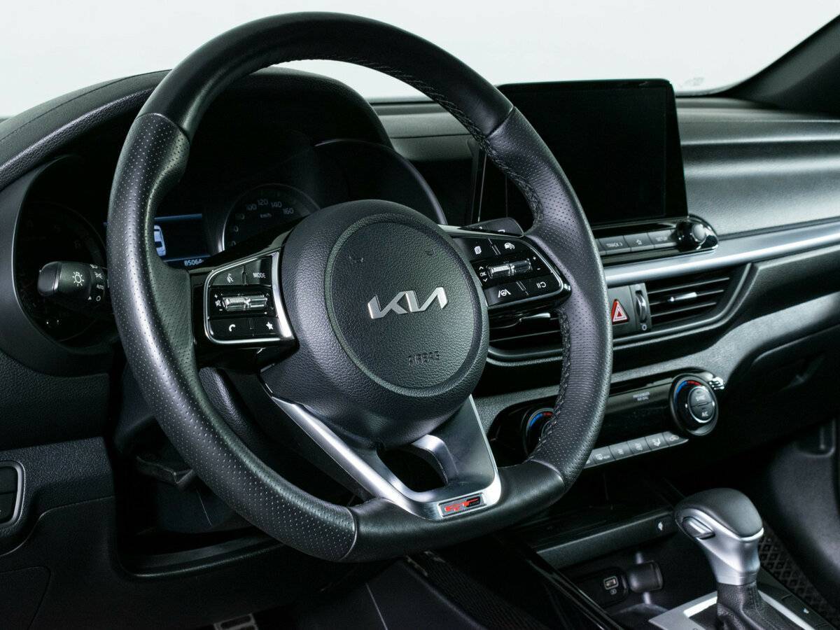 Kia Cerato 2021 года с пробегом. Фото: #11
