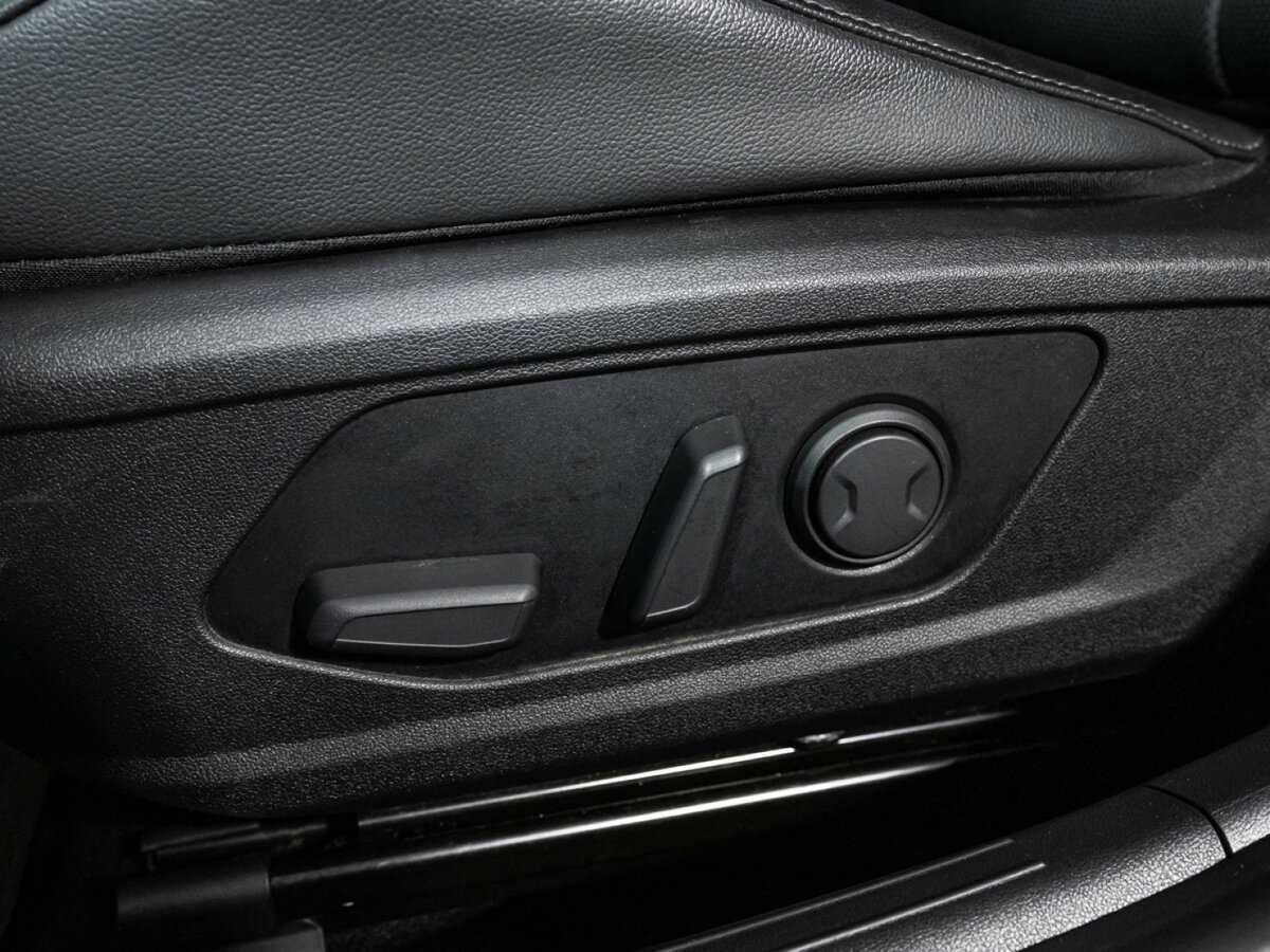 Hyundai Elantra 2021 года с пробегом. Фото: #14