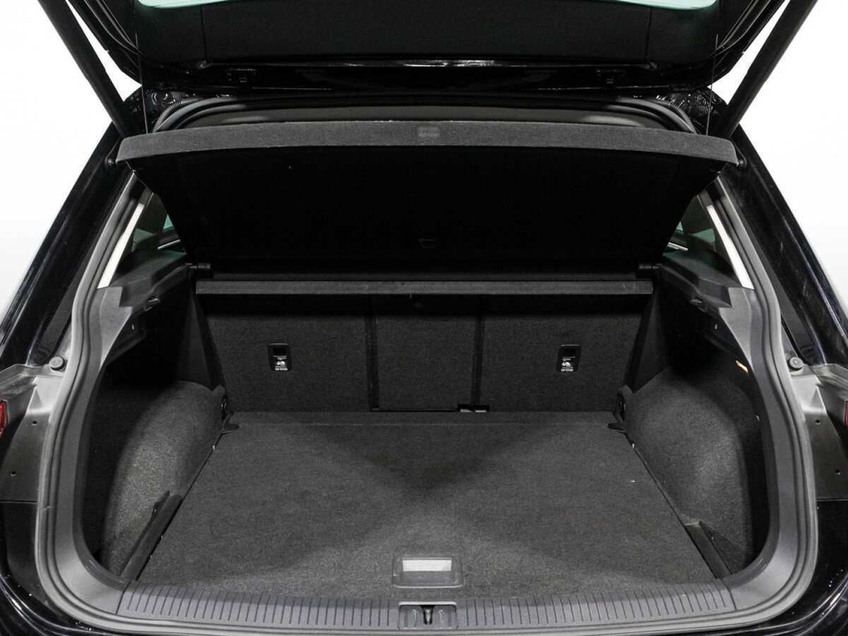 Volkswagen Tiguan 2019 года с пробегом. Фото: #13