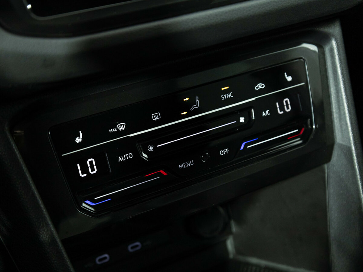 Volkswagen Tiguan 2021 года с пробегом. Фото: #12